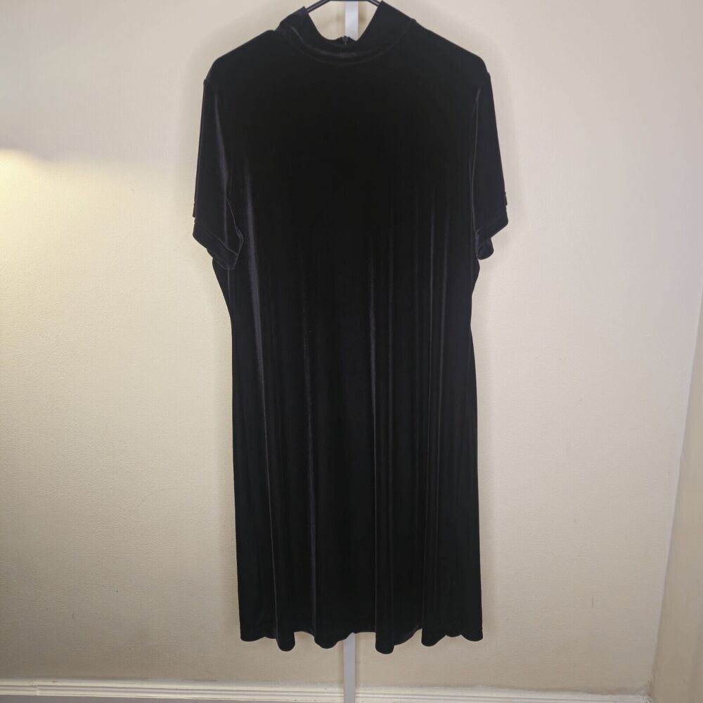 Susan Graver Style Women's L Black Velvet Short Sleeve Mockneck Midi Dress
